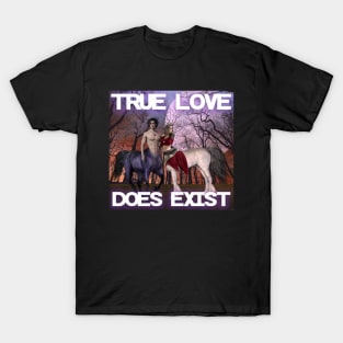 TRUE LOVE DOES EXIST Magic Sentar Creatures that love each other T-Shirt